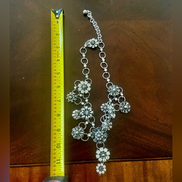 Miriam Haskell Set Gray Pearl,Silver Tone Metal-Bracelet,Earrings,Necklace - Picture 5 of 7